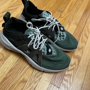 Nike Huarache Juniper Fog Size 8.5